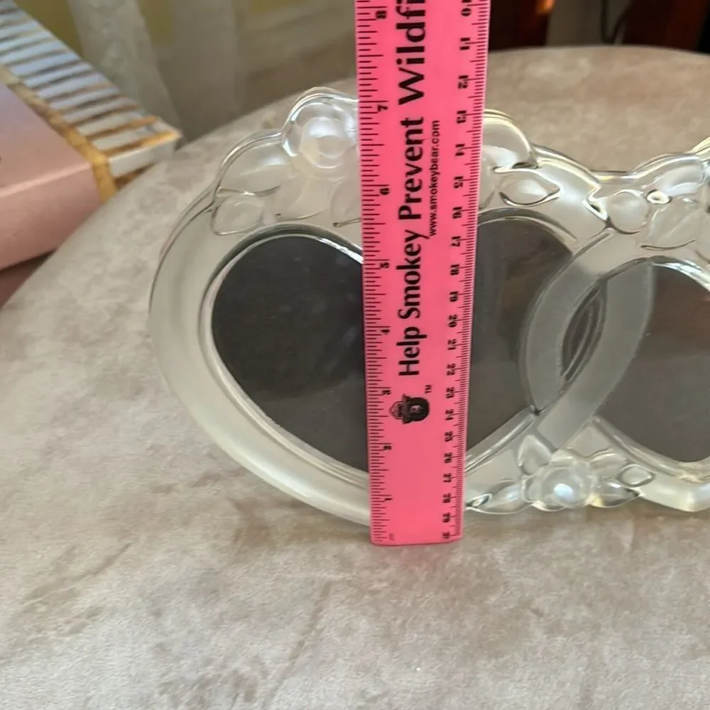 VTG Y2K Mikasa *Rosemont* COQUETTE Triple Hearts Crystal Boudoir Picture Frame